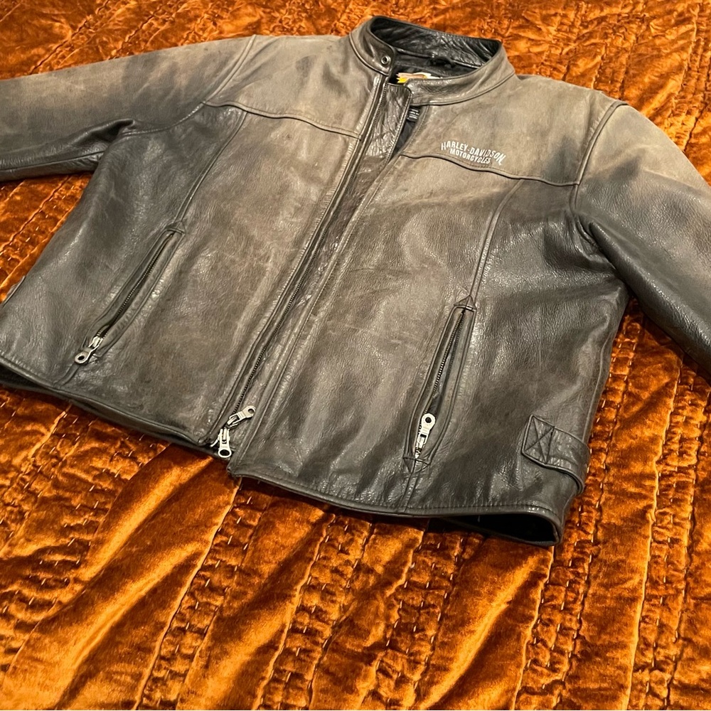 Vintage Harley Davidson motorcycle jacket